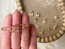 Load image into Gallery viewer, Carabiner Necklace