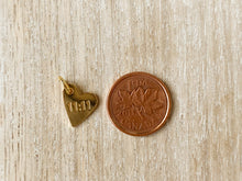 Load image into Gallery viewer, Charms 2