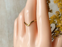 Load image into Gallery viewer, Apex Ring