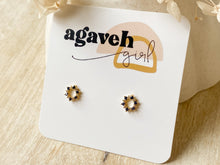 Load image into Gallery viewer, Winifred