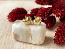 Load image into Gallery viewer, Puffed Hearts