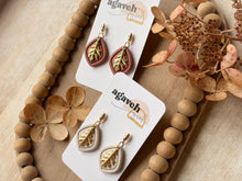 Load image into Gallery viewer, Oaks