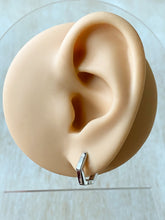 Load image into Gallery viewer, Silver Hexi Huggies