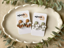 Load image into Gallery viewer, Posey