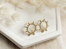 Load image into Gallery viewer, Sol Studs