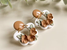 Load image into Gallery viewer, Posey