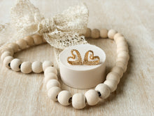 Load image into Gallery viewer, Vintage Lace Love