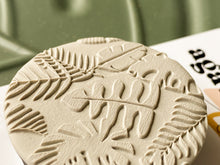 Load image into Gallery viewer, The Tropics Phonegrips