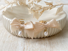 Load image into Gallery viewer, Loralee