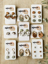 Load image into Gallery viewer, Posey