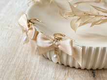 Load image into Gallery viewer, Loralee