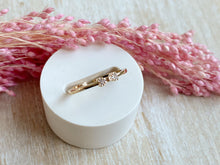 Load image into Gallery viewer, Lizzy