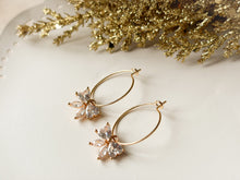 Load image into Gallery viewer, Merry Little Bows
