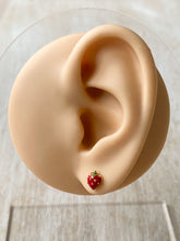 Load image into Gallery viewer, Strawberries N&#39; Cream
