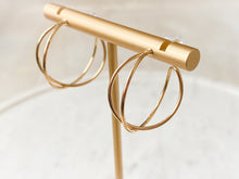 Load image into Gallery viewer, Double Helix Hoops
