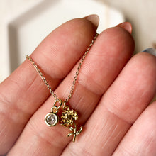 Load image into Gallery viewer, Birth Flower Necklace
