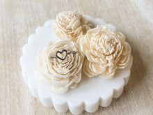 Load image into Gallery viewer, Velvet Ring
