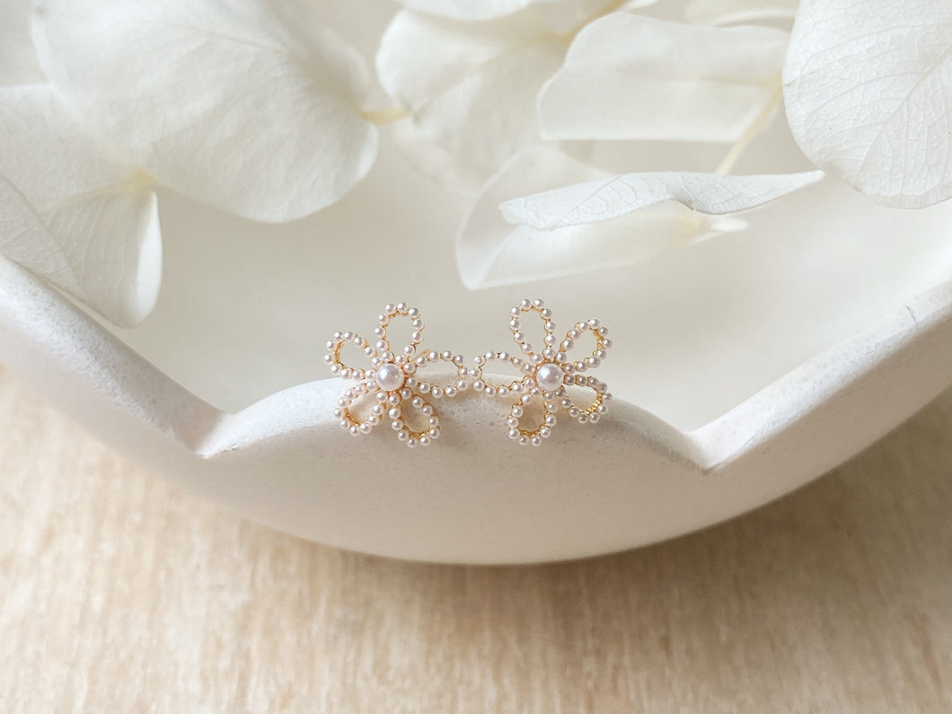 Olivia Studs