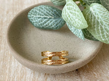 Load image into Gallery viewer, Golden Rope Ring
