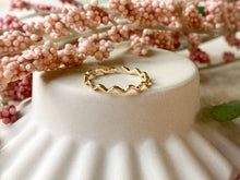 Load image into Gallery viewer, Towne Ring
