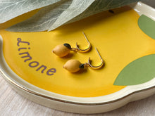 Load image into Gallery viewer, Citron Hoops
