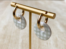 Load image into Gallery viewer, The Premium Perfect Hoop
