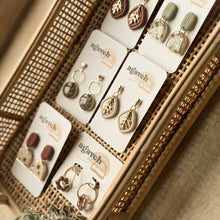 Load image into Gallery viewer, Oaks
