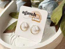 Load image into Gallery viewer, Floral Halo Studs
