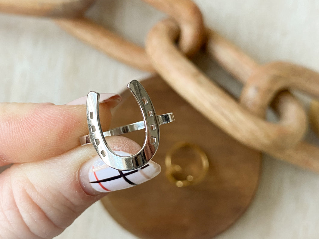 Horseshoe Ring