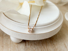 Load image into Gallery viewer, Cay Necklace
