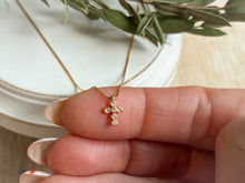 Load image into Gallery viewer, Deliverer Necklace
