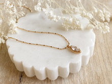 Load image into Gallery viewer, Ravenshire Necklace
