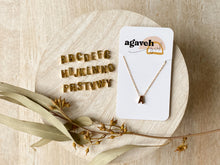 Load image into Gallery viewer, Simple Letter Necklace
