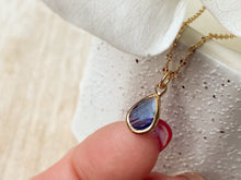 Load image into Gallery viewer, The Pura Necklace
