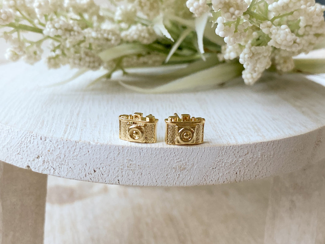 Shutter Studs