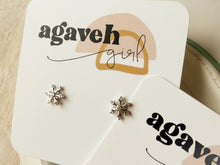 Load image into Gallery viewer, Iceline Studs
