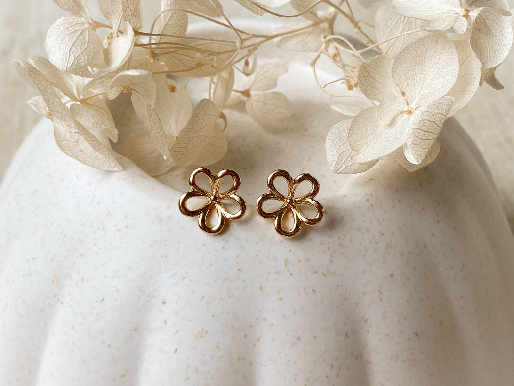 Bleu Studs