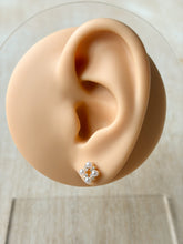 Load image into Gallery viewer, Everwhite Studs
